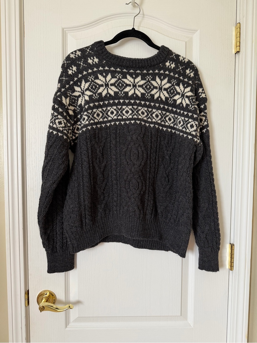 Inis Crafts Ireland Merino Wool Fair Isle Cable Knit Sweater Medium
